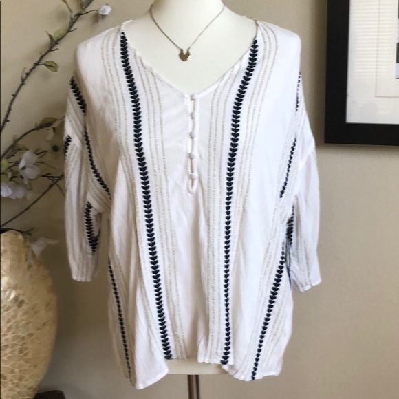 Amuse Society Tops - Amuse society top Amuse Society Tops - Amuse society top